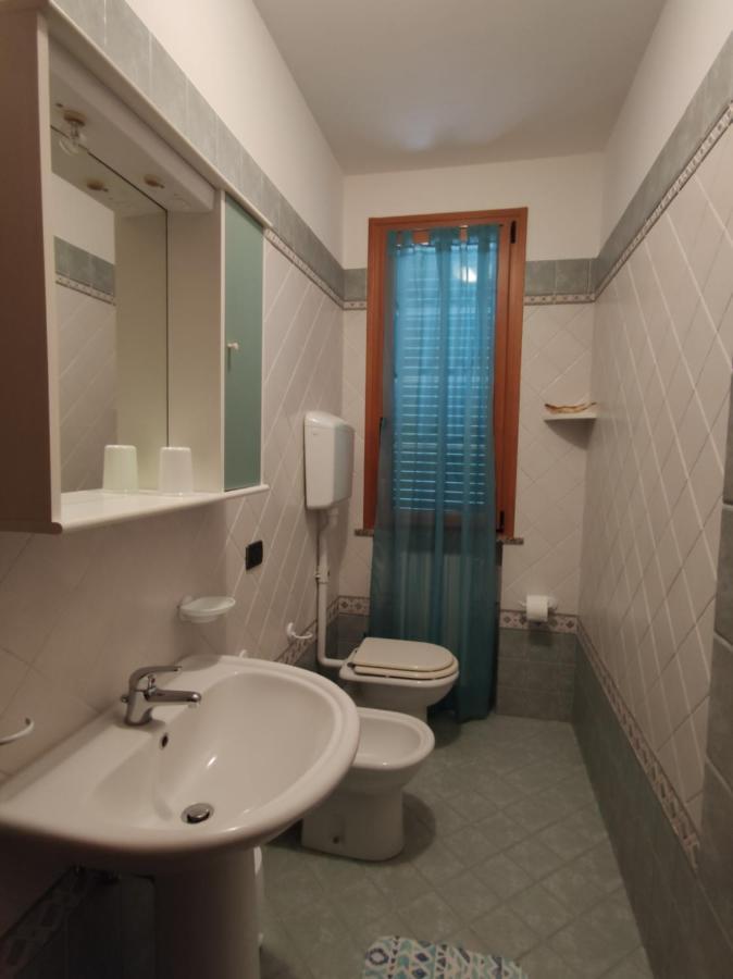 Apartamento Relax In Collina A Due Passi Dal Mare Torriana Exterior foto