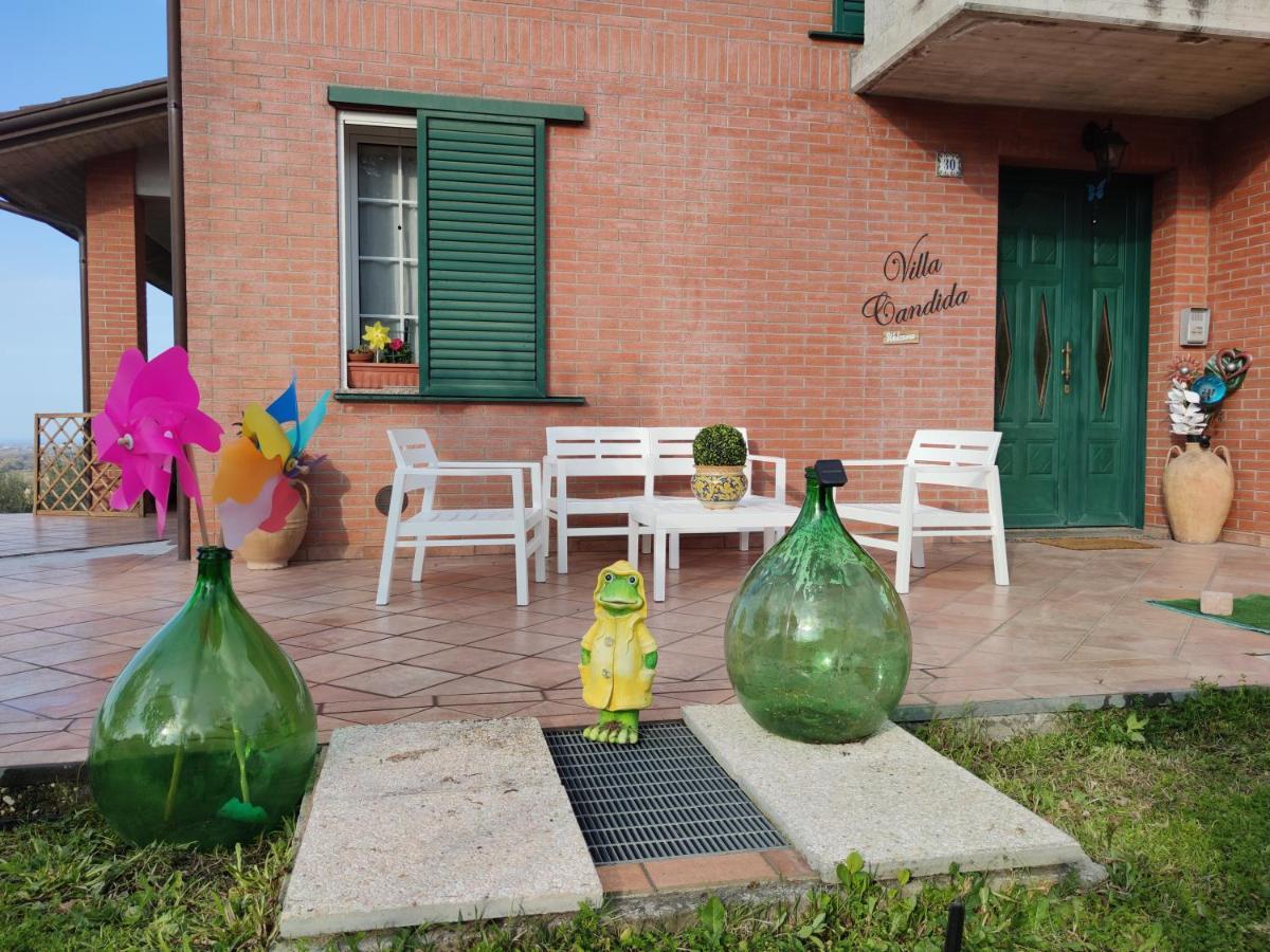 Apartamento Relax In Collina A Due Passi Dal Mare Torriana Exterior foto